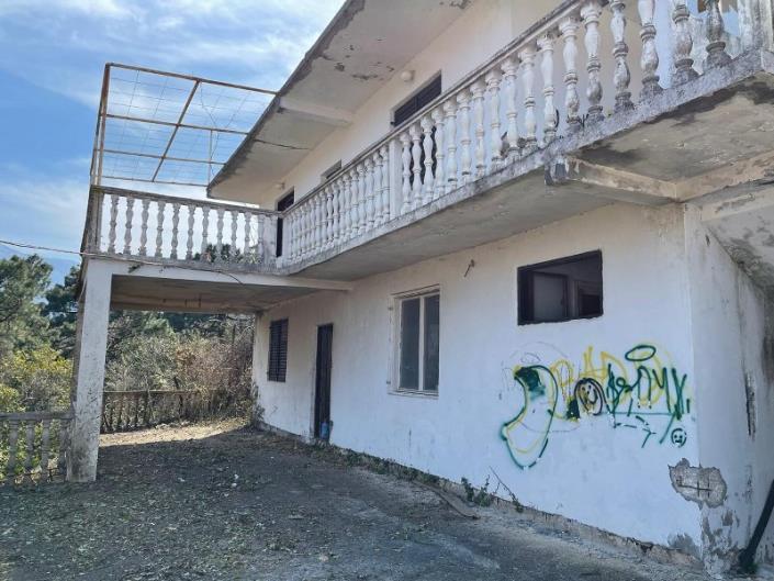 Image No.2-House for sale