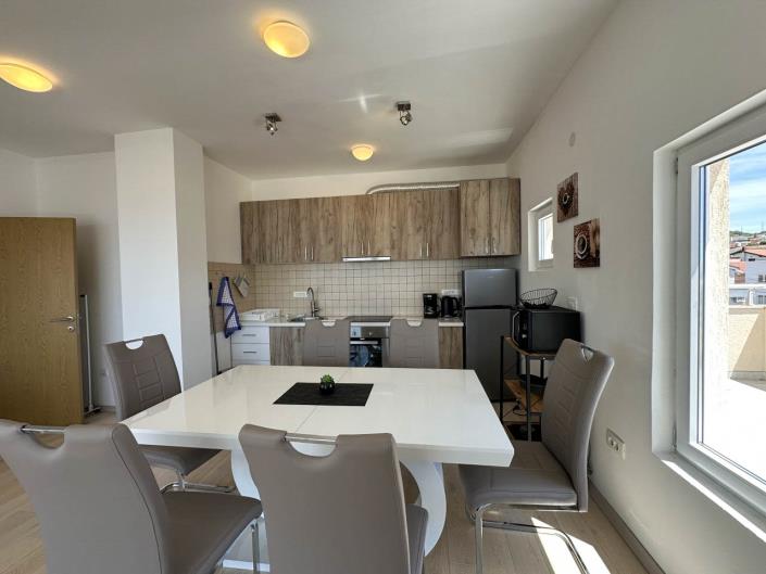 Image No.11-2 Bed Apartment for sale