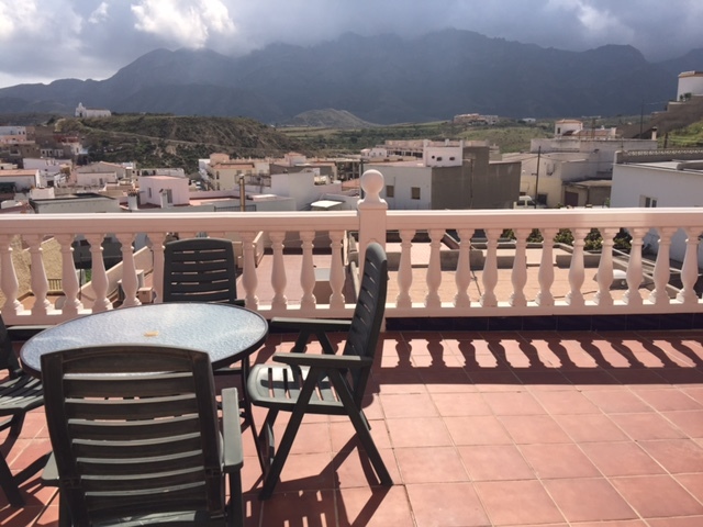 Image No.19-6 Bed Property for sale