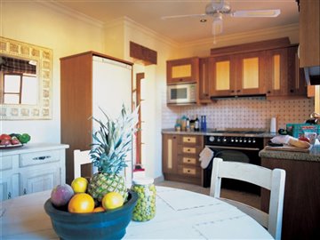 10915-villa-for-sale-in-desert-springs-373696