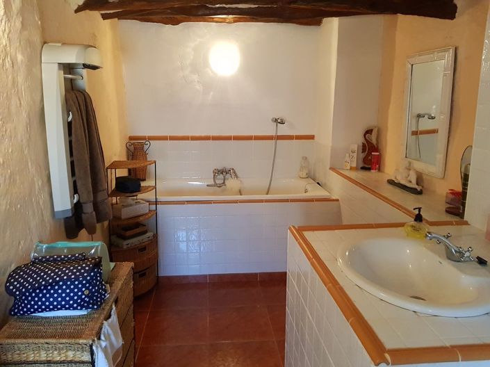 Image No.24-4 Bed Village House for sale