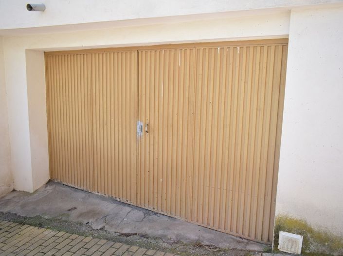 Image No.25-2 Bed Village House for sale