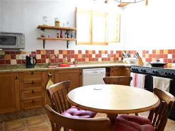 15039-village-house-for-sale-in-oria-280666-x