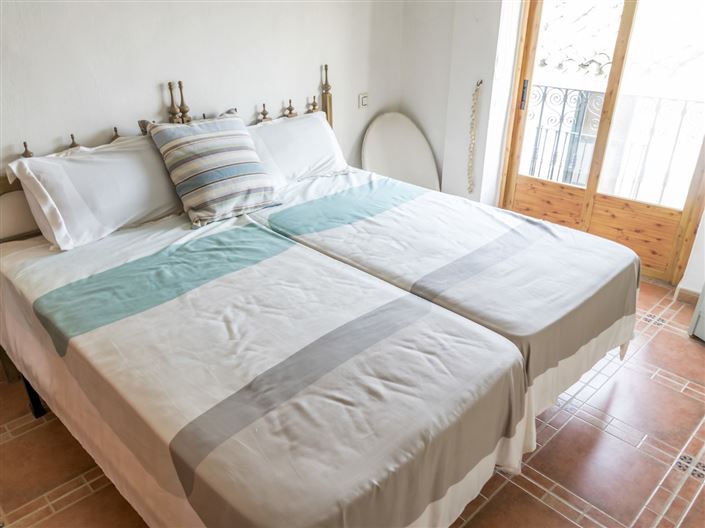 Image No.14-3 Bed Village House for sale