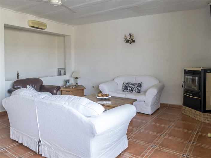 Image No.6-3 Bed Village House for sale