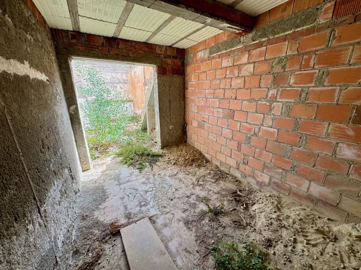 Image No.7-2 Bed Village House for sale