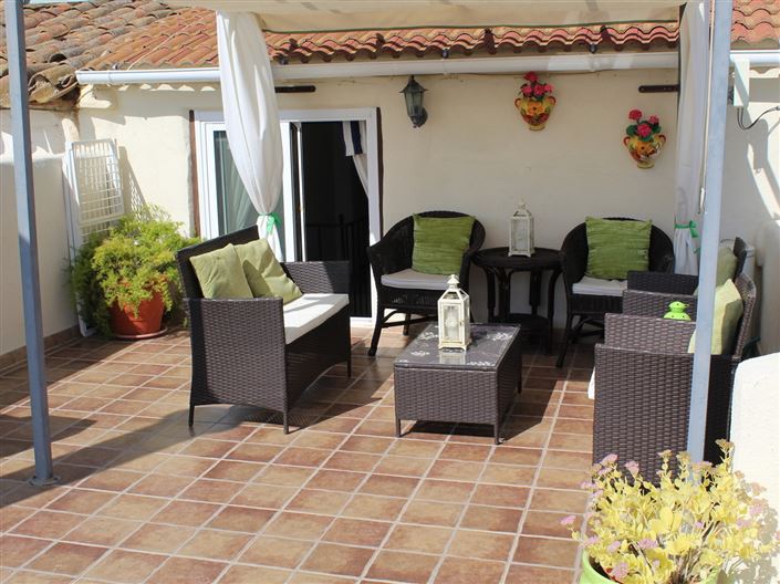 Image No.24-4 Bed Property for sale