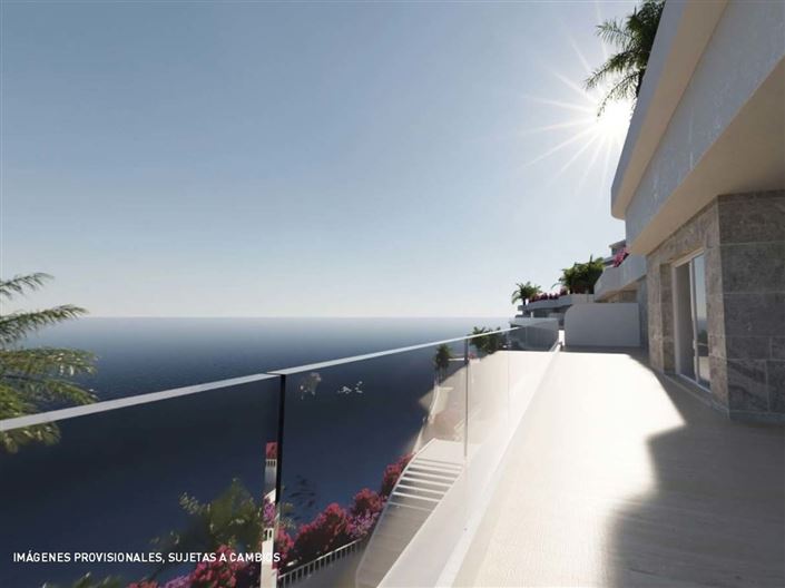 Image No.25-3 Bed Apartment for sale