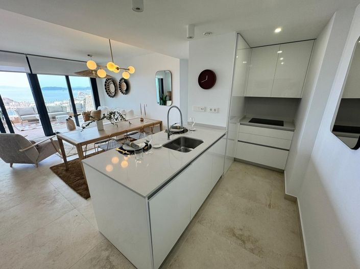 Image No.5-3 Bed Apartment for sale