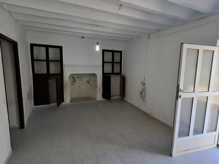 Image No.24-3 Bed Property for sale