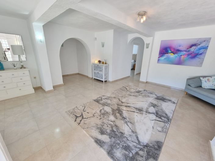 Image No.5-4 Bed Villa for sale