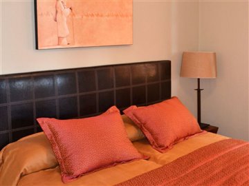 18468-apartment-for-sale-in-desert-springs-47