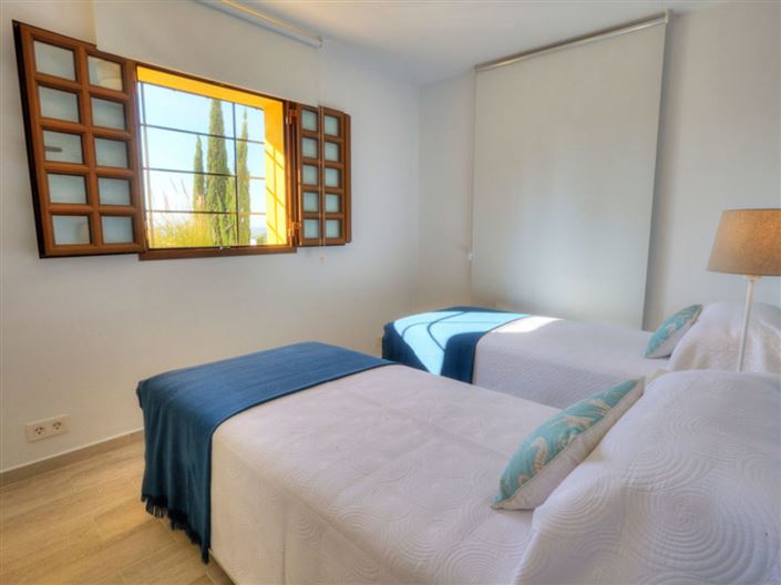 Image No.17-2 Bed Apartment for sale