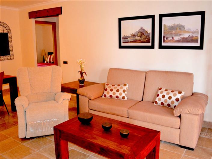 Image No.7-2 Bed Apartment for sale