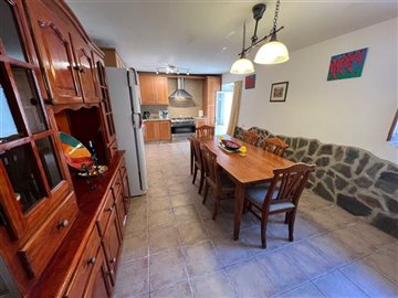 19315-village-house-for-sale-in-uleila-del-ca