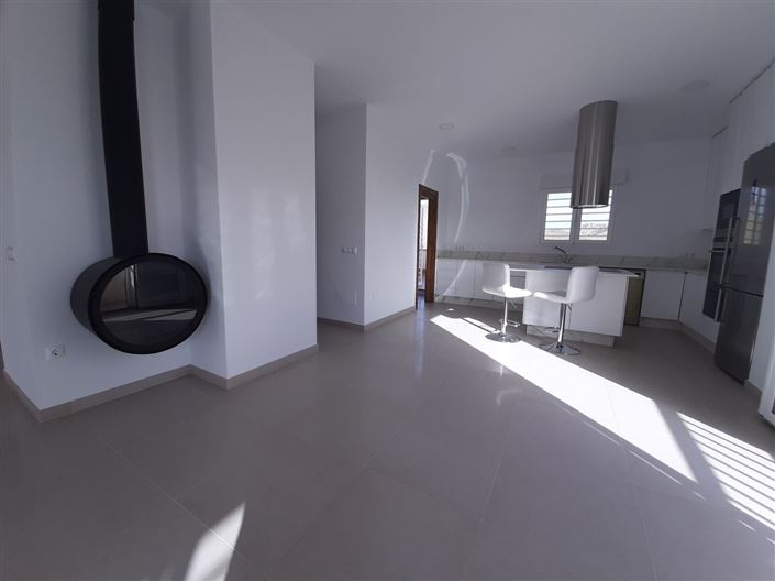 Image No.6-4 Bed Villa for sale