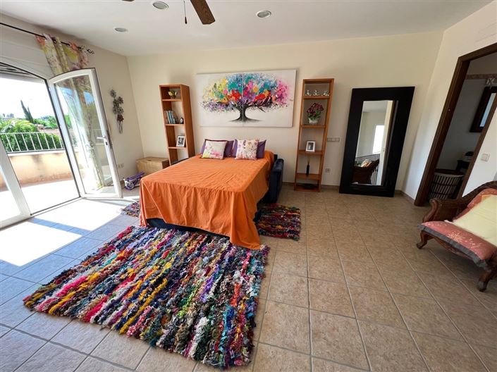 Image No.21-4 Bed Villa for sale