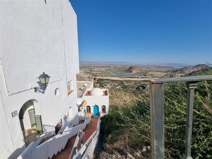 Image No.7-3 Bed Apartment for sale