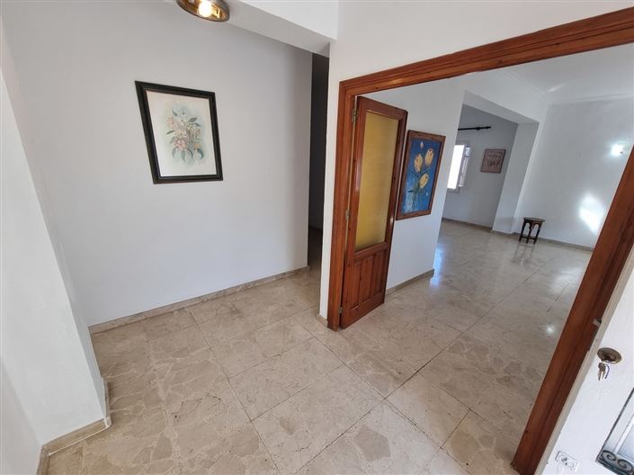 Image No.10-3 Bed Apartment for sale