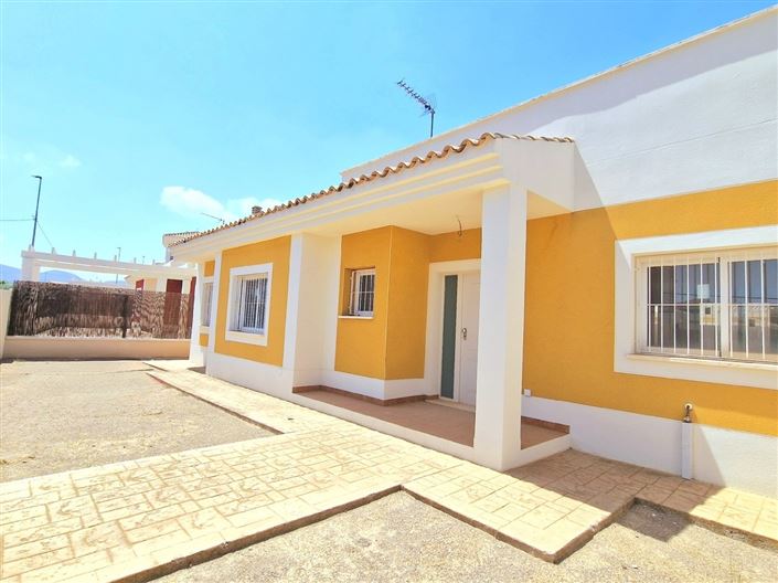 Image No.5-3 Bed Villa for sale