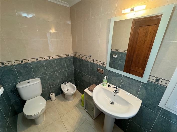 Image No.11-5 Bed Villa for sale