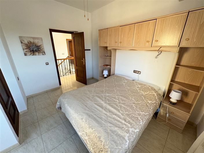 Image No.14-5 Bed Villa for sale