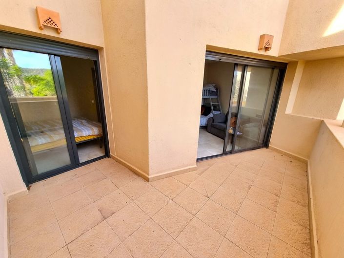 Image No.24-3 Bed Property for sale