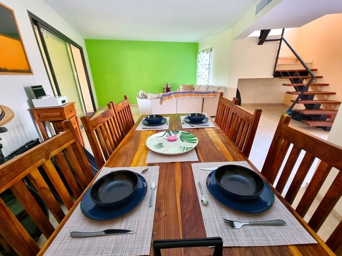 Image No.5-3 Bed Property for sale