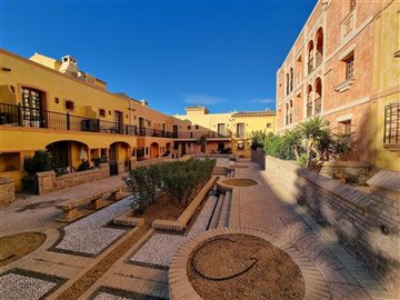 1 - Desert Springs, Appartement