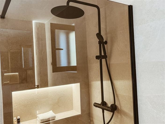 Image No.10-4 Bed Villa for sale