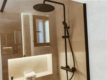 20031-villa-for-sale-in-desert-springs-611336