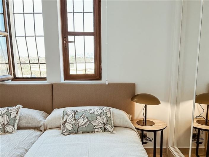 Image No.8-4 Bed Villa for sale