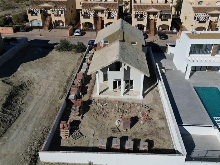 Image No.2-Villa de 4 chambres à vendre à Los Gallardos