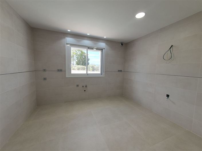 Image No.21-5 Bed Villa for sale