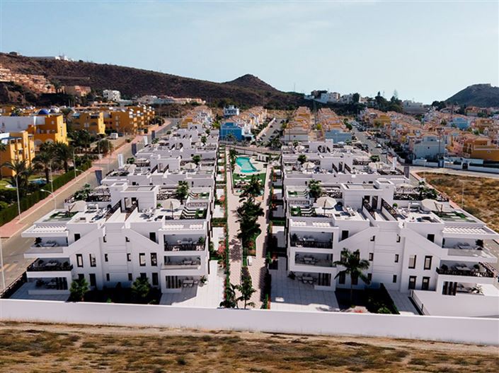 Image No.17-3 Bed Apartment for sale