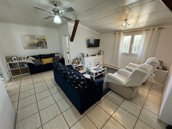 Image No.19-10 Bed Villa for sale