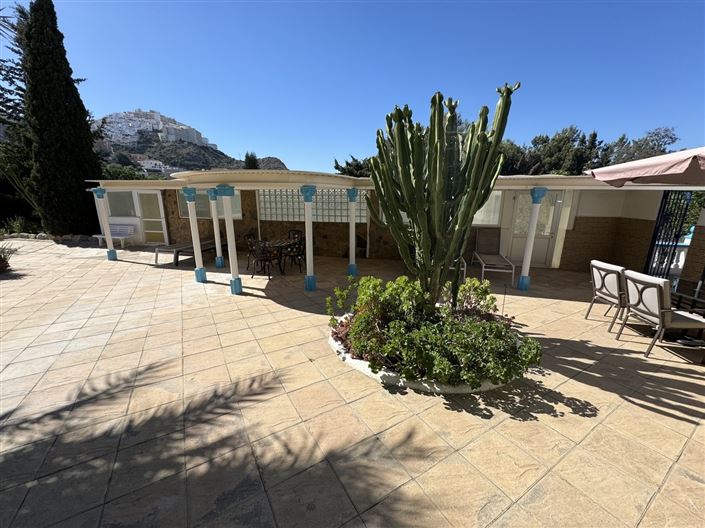 Image No.30-10 Bed Villa for sale