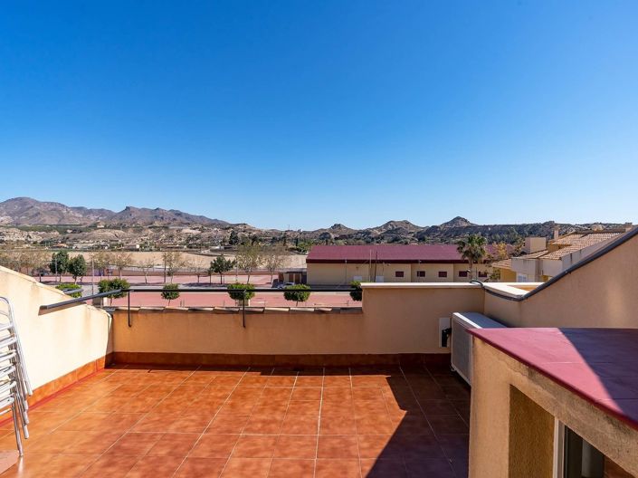 Image No.24-4 Bed Property for sale