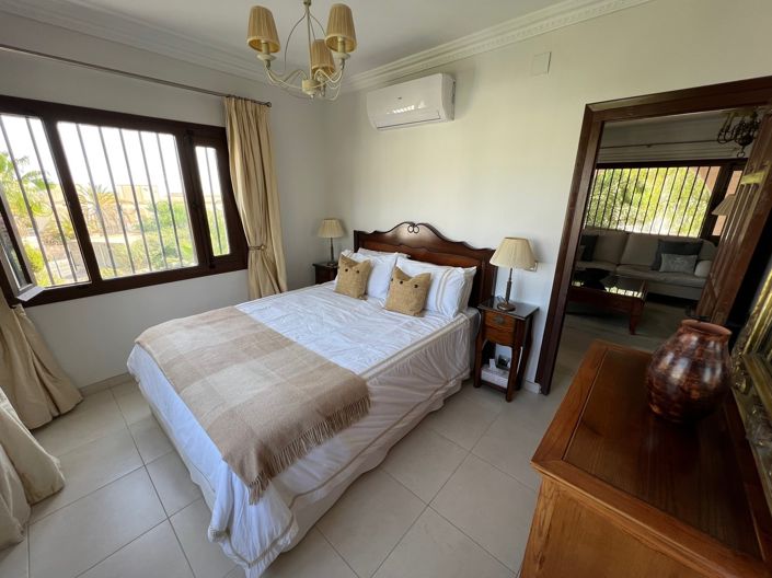 Image No.23-3 Bed Villa for sale