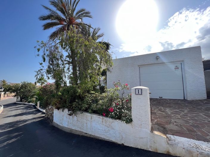 Image No.31-3 Bed Villa for sale