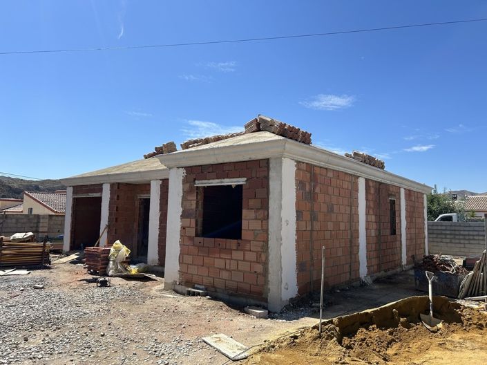 Image No.20-3 Bed Villa for sale