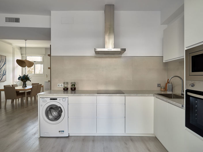 Image No.11-3 Bed Apartment for sale