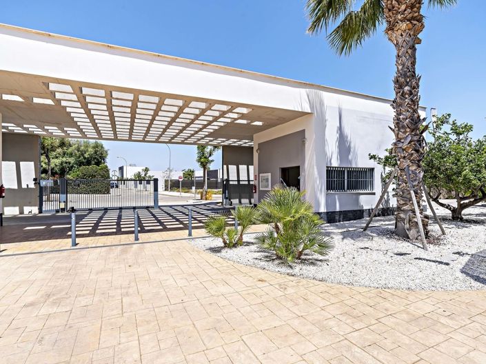 Image No.3-3 Bed Apartment for sale