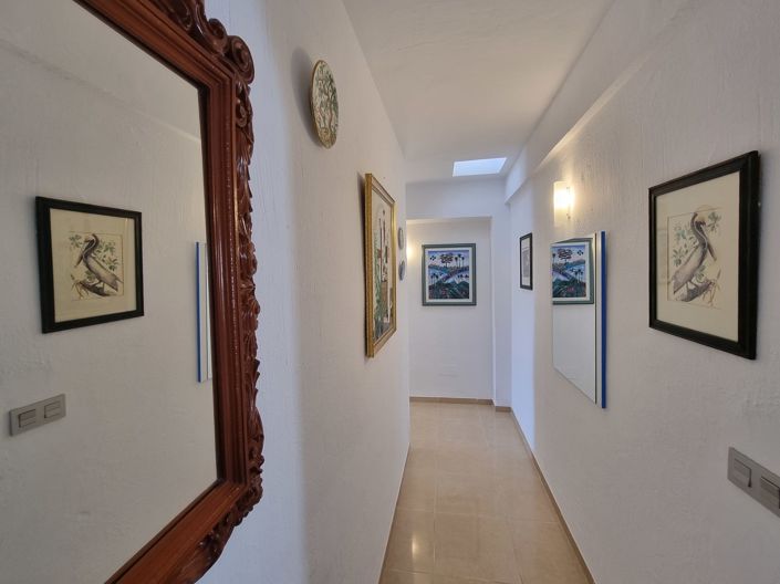 Image No.9-3 Bed Apartment for sale