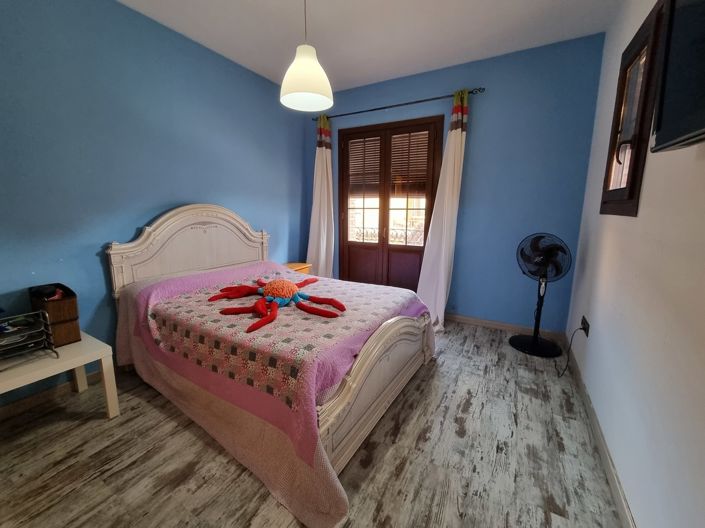 Image No.20-5 Bed Villa for sale