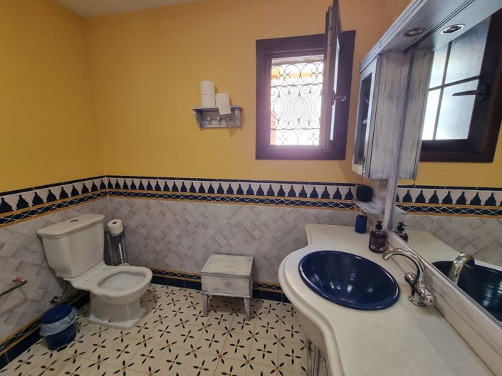 Image No.22-5 Bed Villa for sale