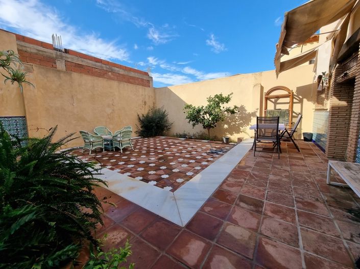 Image No.4-5 Bed Villa for sale