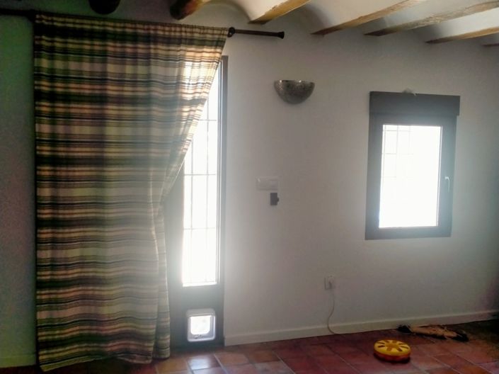 Image No.19-7 Bed Property for sale