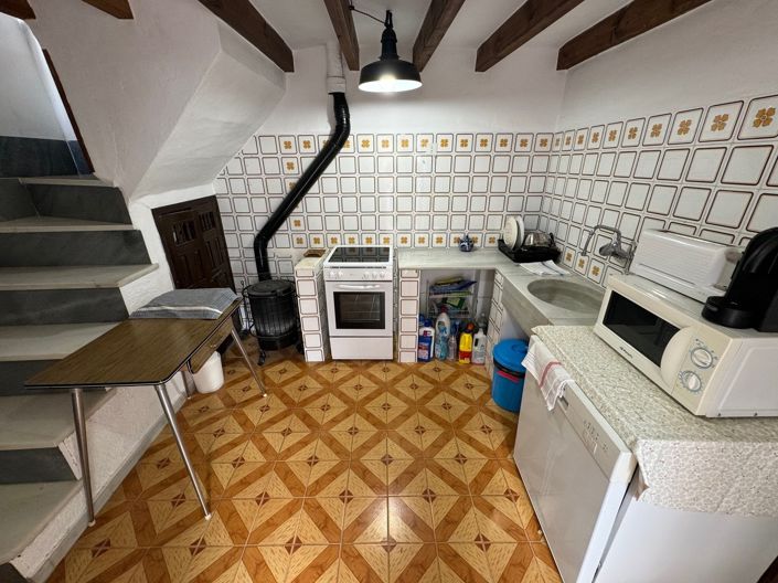 Image No.15-3 Bed Village House for sale