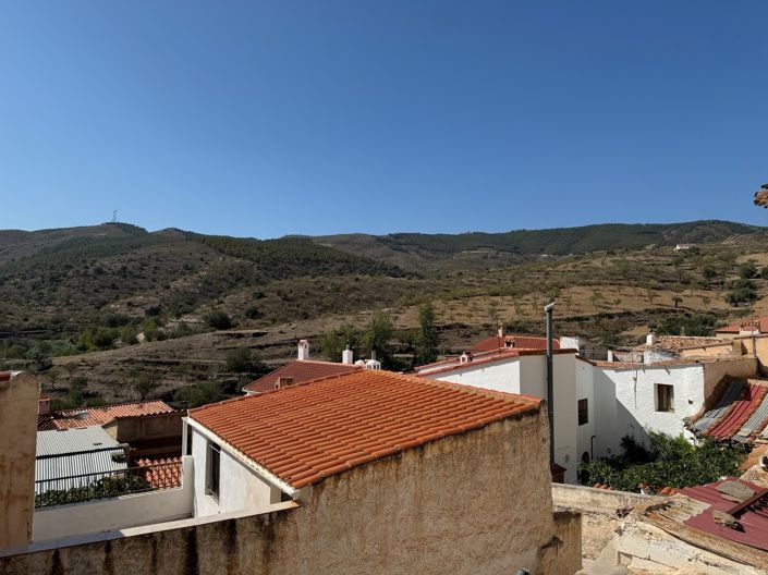 Image No.2-3 Bed Village House for sale